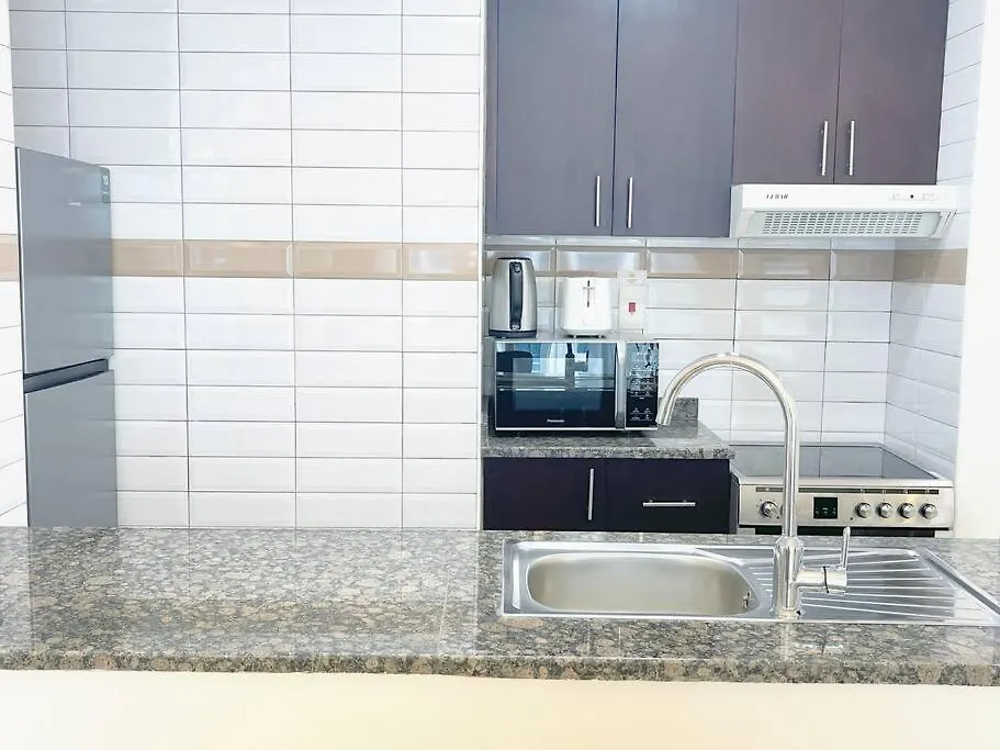Rh- Beautiful Canal View, Cozy Studio Near Metro Station Dubai 0*,  Birleşik Arap Emirlikleri