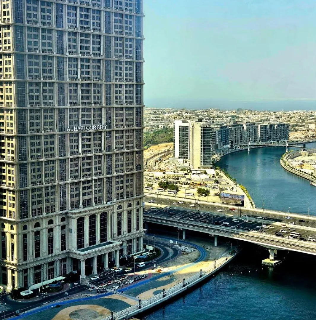 Rh- Beautiful Canal View, Cozy Studio Near Metro Station Dubai